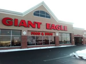 Giant Eagle debuts new grocery bags next week at Cleveland-area stores