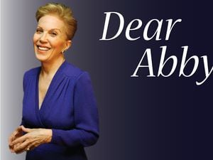 Dear Abby: My millionaire son never pays for dinner, calls my tipping cheap